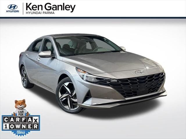 2023 Hyundai ELANTRA SEL — photo 1 of 13