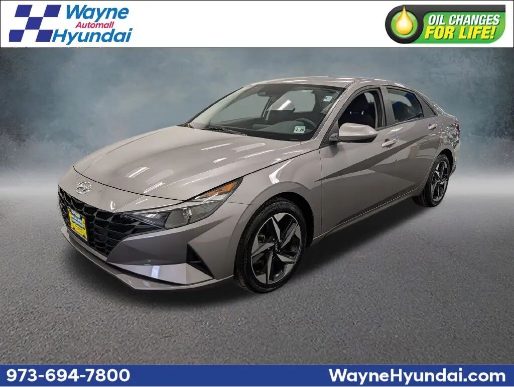 2023 Hyundai ELANTRA SEL — photo 1 of 13