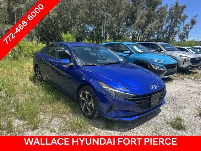 2023 Hyundai ELANTRA SEL