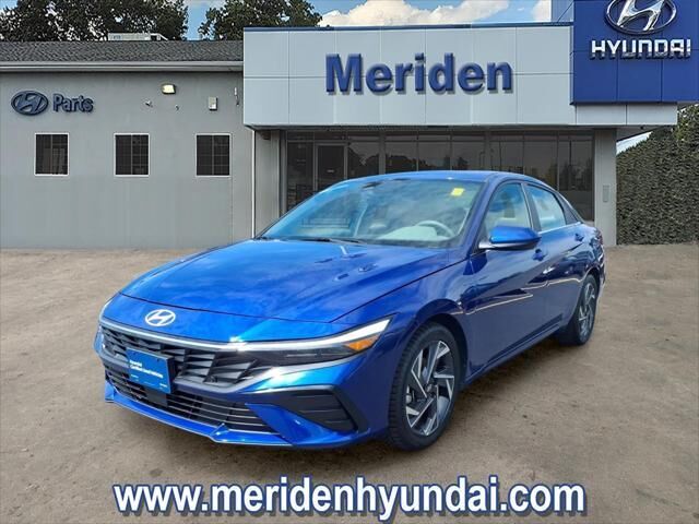 2024 Hyundai ELANTRA SEL — photo 1 of 26