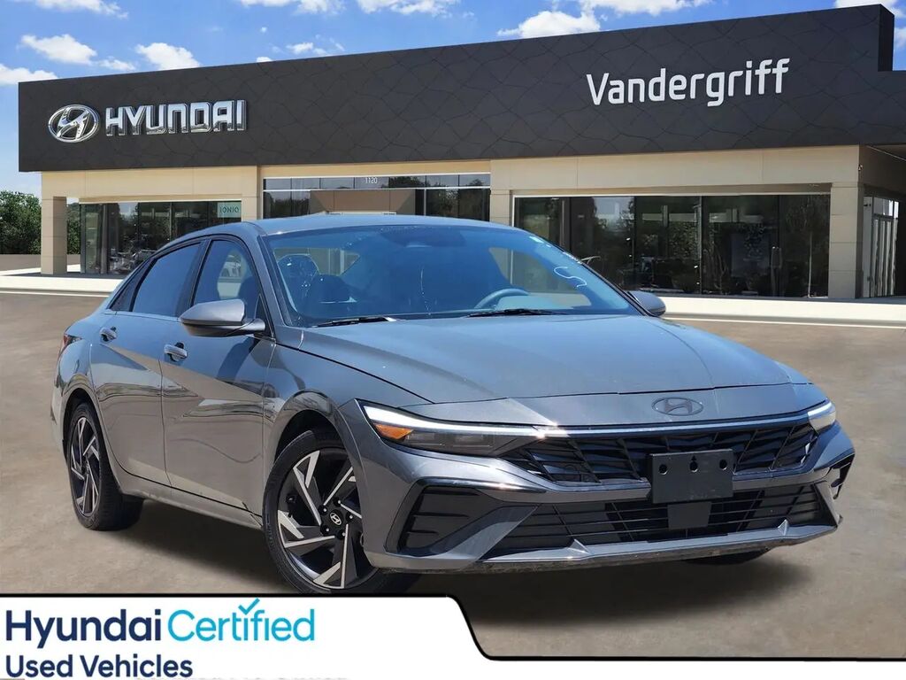 2024 Hyundai ELANTRA SEL — photo 1 of 13