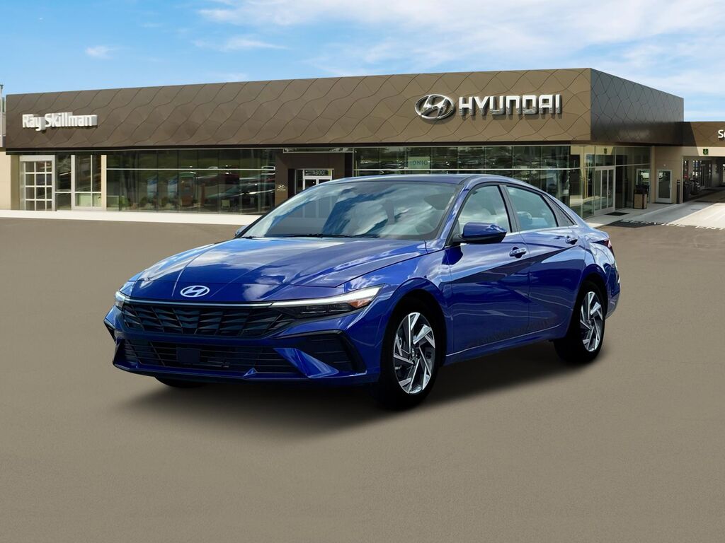 2025 Hyundai ELANTRA SEL Convenience — photo 1 of 13