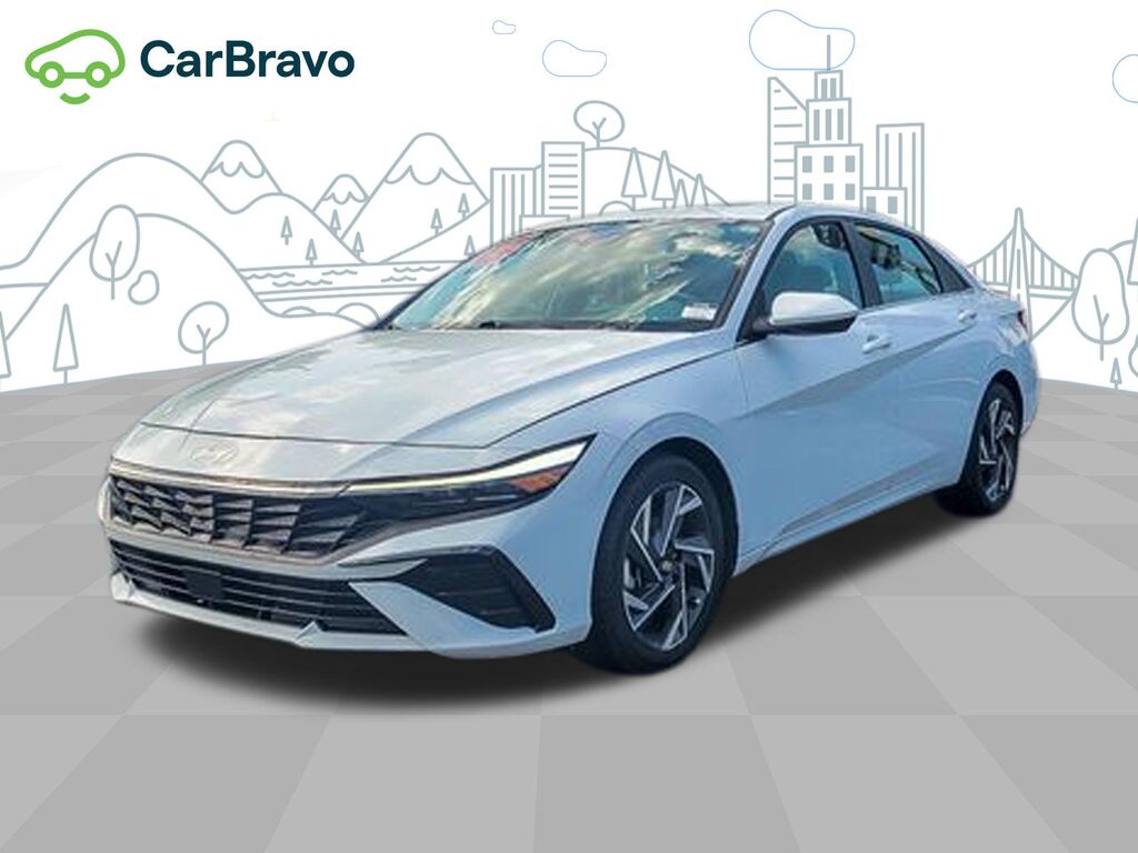 2025 Hyundai Elantra SEL Convenience — photo 1 of 7