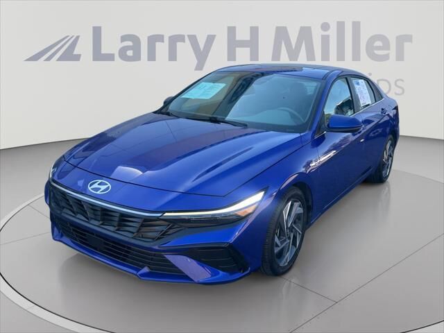 2025 Hyundai ELANTRA SEL Convenience — photo 1 of 13