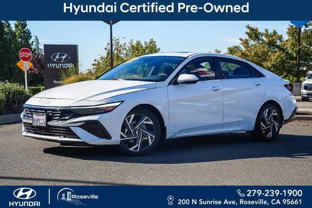 2025 Hyundai ELANTRA SEL Convenience