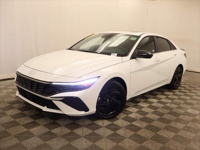2026 Hyundai ELANTRA SEL Sport Premium — photo 1 of 26