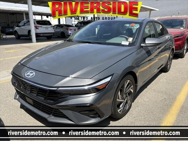 2024 Hyundai ELANTRA SEL — photo 1 of 30