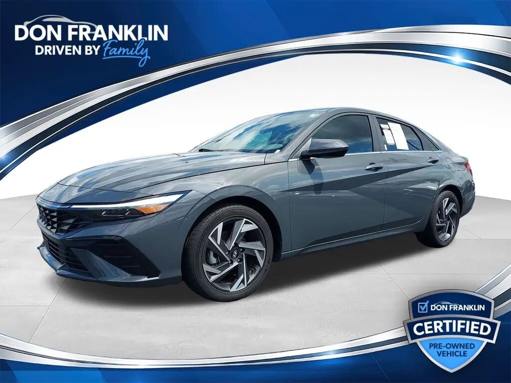2024 Hyundai ELANTRA SEL — photo 1 of 39