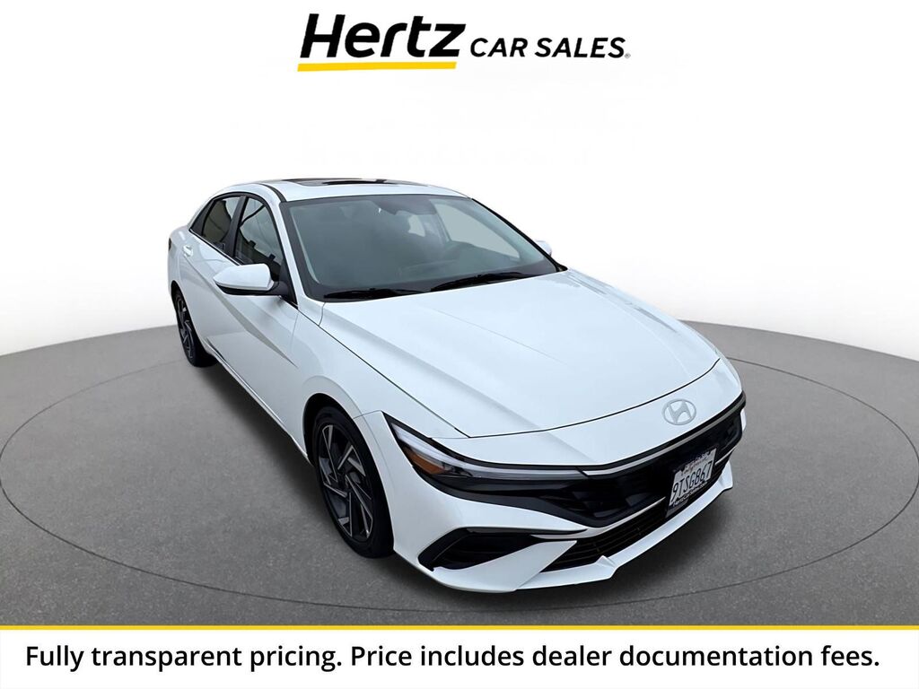 2025 Hyundai Elantra SEL Convenience — photo 1 of 25