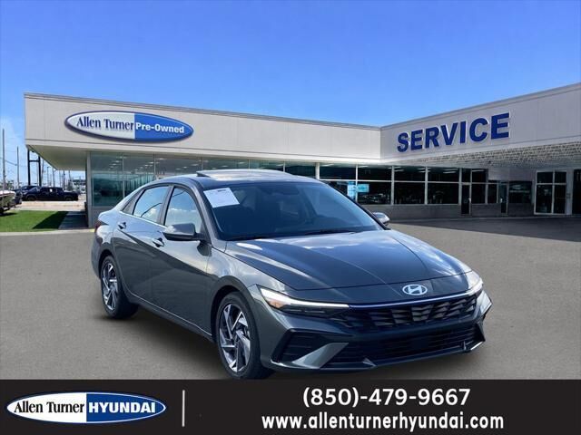 2025 Hyundai ELANTRA SEL Convenience — photo 1 of 13