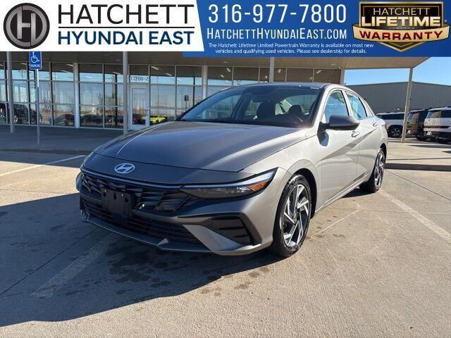 2025 Hyundai ELANTRA SEL Convenience