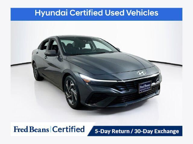 2024 Hyundai ELANTRA SEL — photo 1 of 13