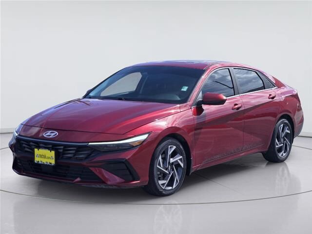 2024 Hyundai ELANTRA SEL — photo 1 of 39