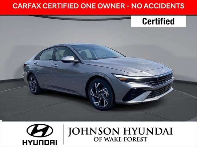 2024 Hyundai ELANTRA SEL — photo 1 of 13