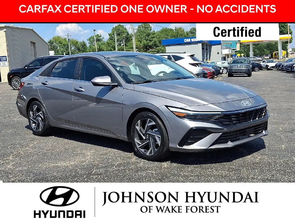 2024 Hyundai ELANTRA SEL — photo 1 of 13