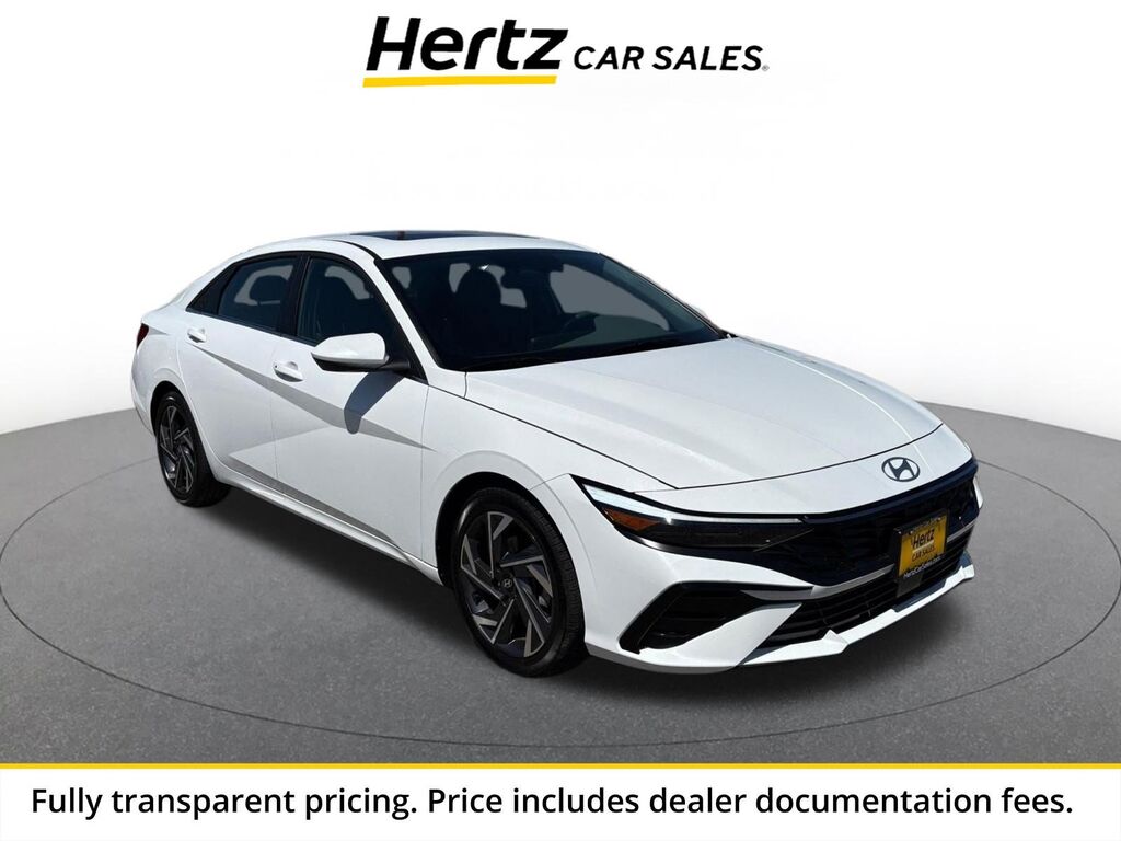 2025 Hyundai Elantra SEL Convenience — photo 1 of 1