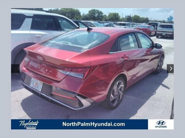 2025 Hyundai ELANTRA SEL Convenience