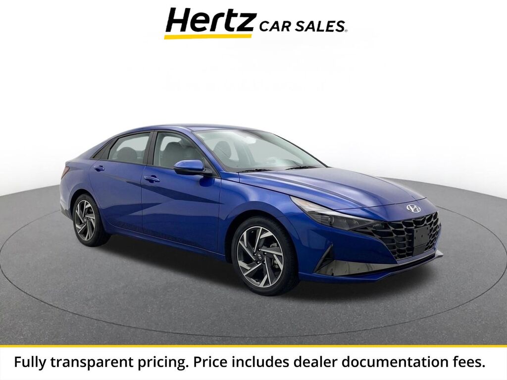 2025 Hyundai Elantra SEL Convenience — photo 1 of 23