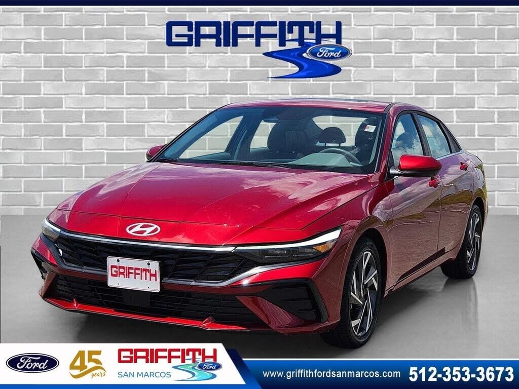 2025 Hyundai ELANTRA SEL Convenience — photo 1 of 1
