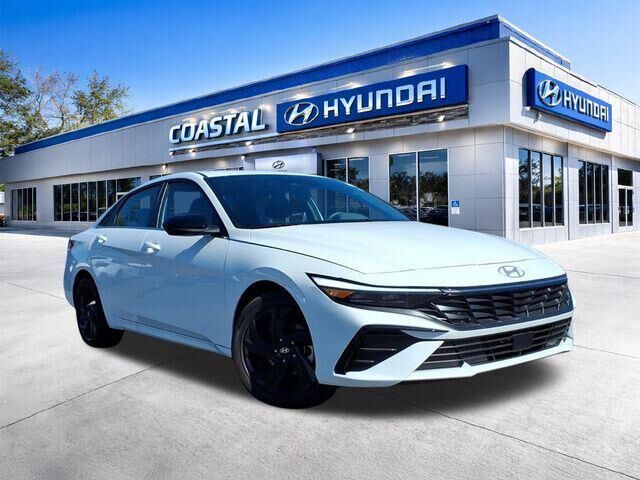 2026 Hyundai ELANTRA SEL Sport Premium — photo 1 of 26