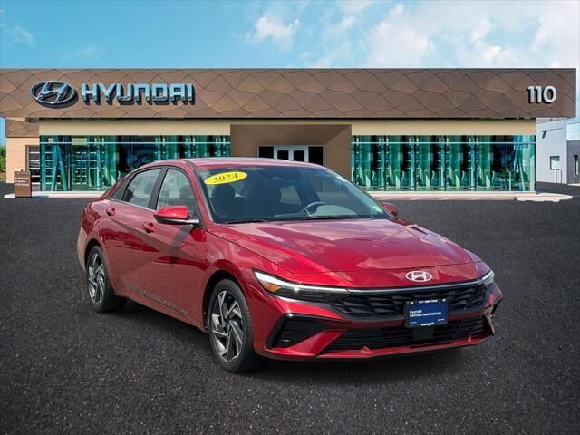 2024 Hyundai ELANTRA SEL — photo 1 of 12
