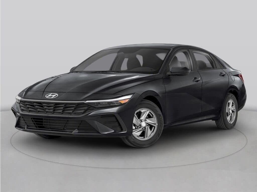 2025 Hyundai ELANTRA SEL Convenience — photo 1 of 1