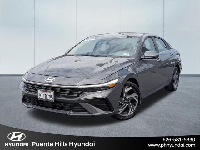 2025 Hyundai ELANTRA SEL Convenience — photo 1 of 10
