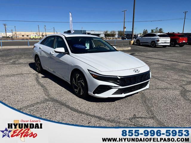 2025 Hyundai ELANTRA SEL Convenience — photo 1 of 26