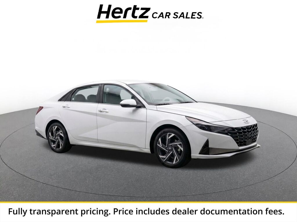 2025 Hyundai Elantra SEL Convenience — photo 1 of 26