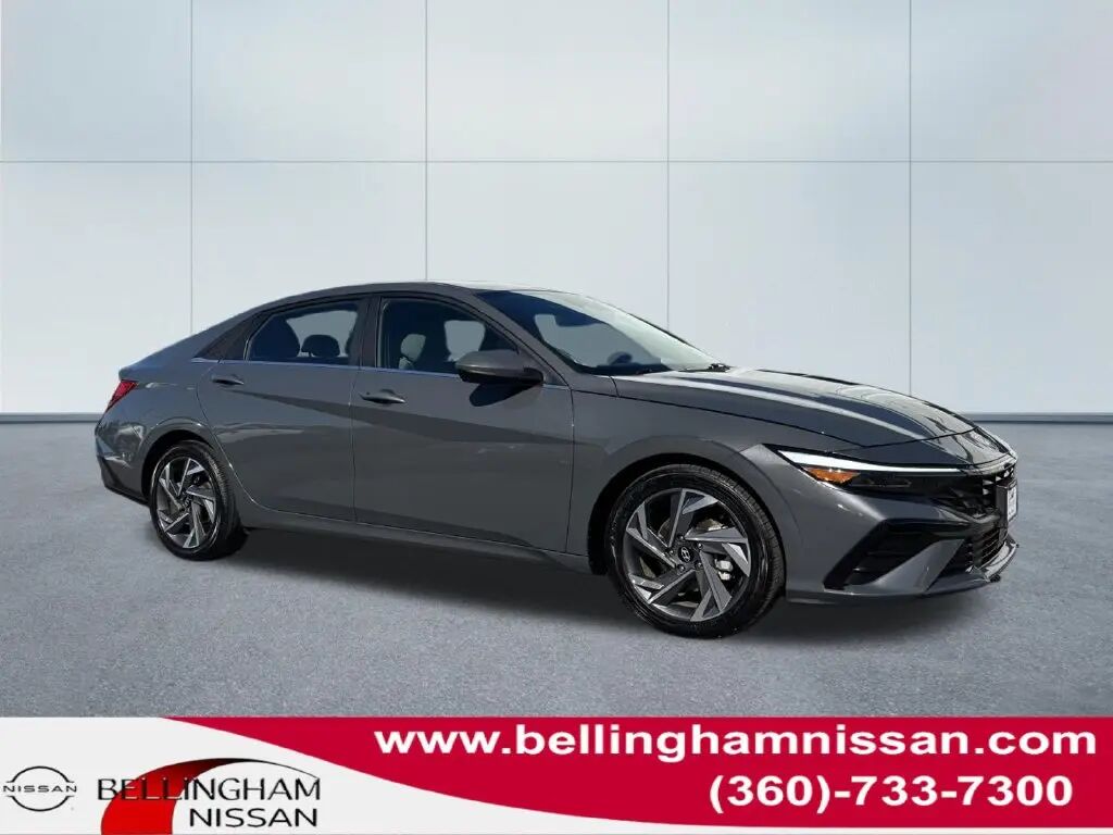 2025 Hyundai ELANTRA SEL Convenience — photo 1 of 13