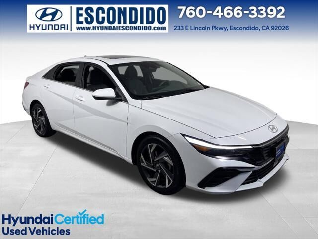 2025 Hyundai ELANTRA SEL Convenience — photo 1 of 13