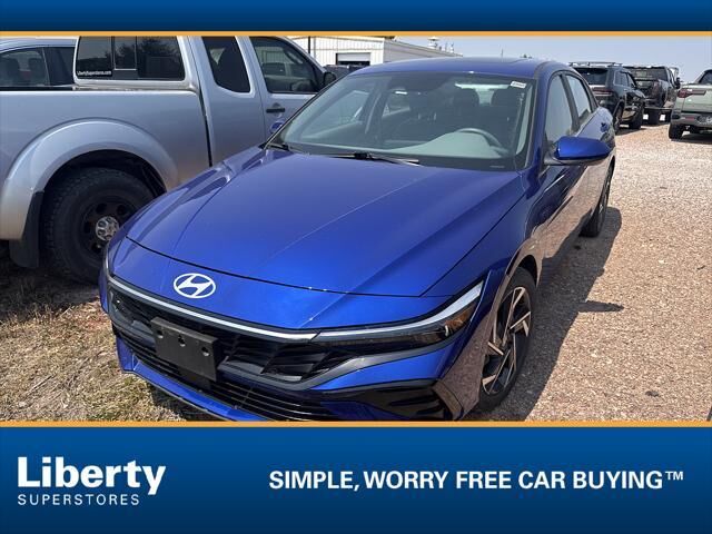 2024 Hyundai ELANTRA SEL — photo 1 of 13