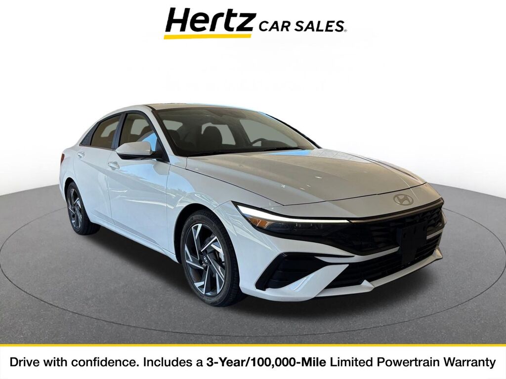 2025 Hyundai Elantra SEL Convenience — photo 1 of 11