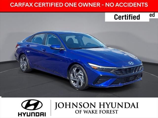 2025 Hyundai ELANTRA SEL Convenience — photo 1 of 13