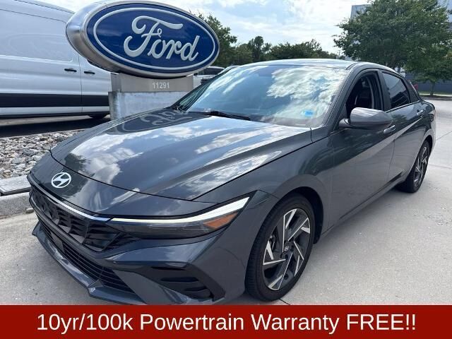 2024 Hyundai ELANTRA SEL