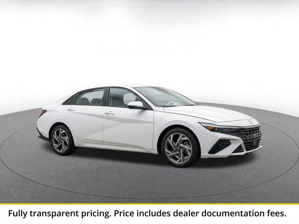 2025 Hyundai Elantra SEL Convenience — photo 1 of 23