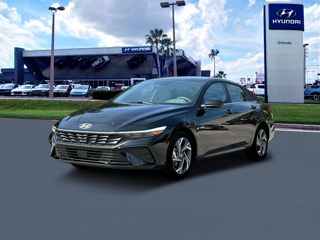 2025 Hyundai ELANTRA SEL Convenience — photo 1 of 13