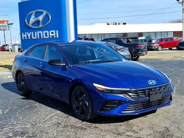 2026 Hyundai ELANTRA SEL Sport Premium — photo 1 of 13