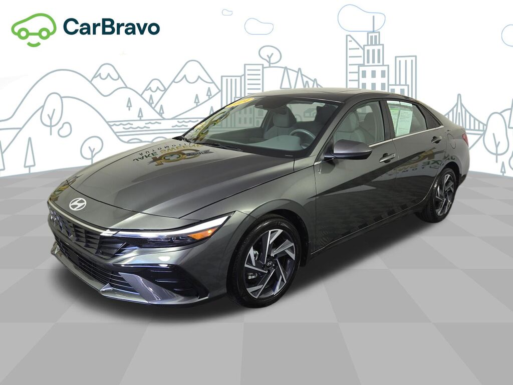 2024 Hyundai Elantra SEL — photo 1 of 7