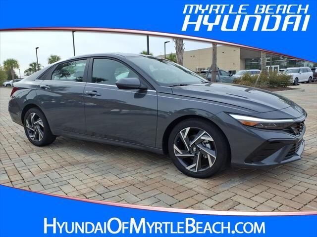 2025 Hyundai ELANTRA SEL Convenience — photo 1 of 9
