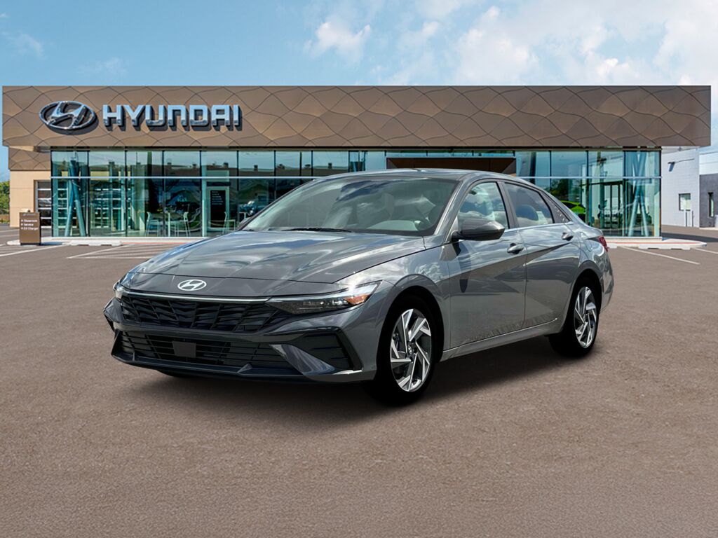 2025 Hyundai ELANTRA SEL Convenience — photo 1 of 13