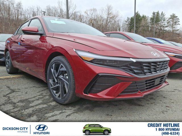 2025 Hyundai ELANTRA SEL Convenience — photo 1 of 6
