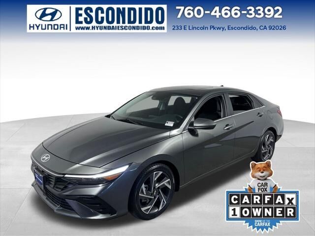 2025 Hyundai ELANTRA SEL Convenience — photo 1 of 13