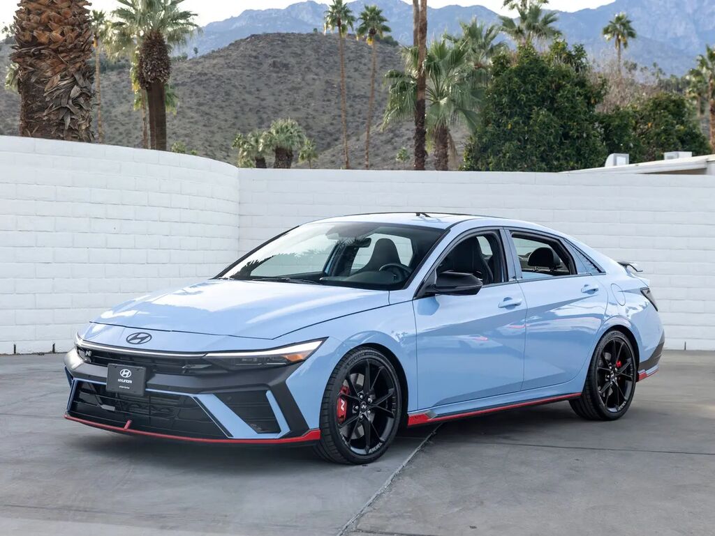 2025 Hyundai ELANTRA N Base — photo 1 of 13