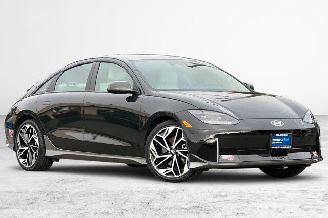 2023 Hyundai IONIQ 6 SEL — photo 1 of 13