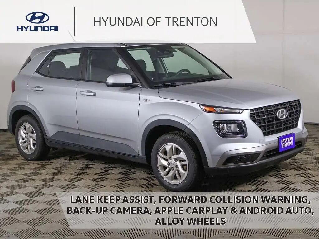 2023 Hyundai VENUE SE — photo 1 of 13