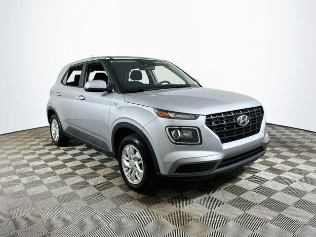 2023 Hyundai VENUE SE