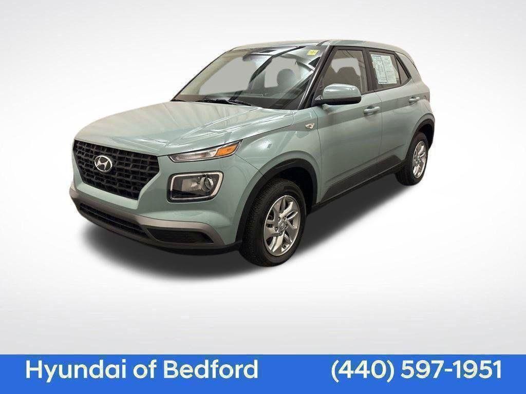 2026 Hyundai Venue SE — photo 1 of 17