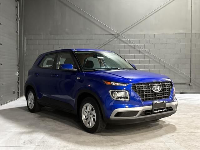 2023 Hyundai VENUE SE