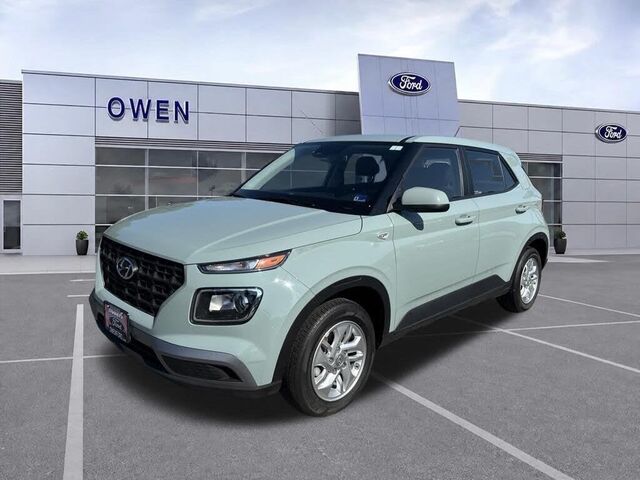 2025 Hyundai VENUE SE